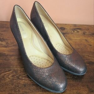 Geox Annya Metallic Snakeskin Block Heel Pumps – 40